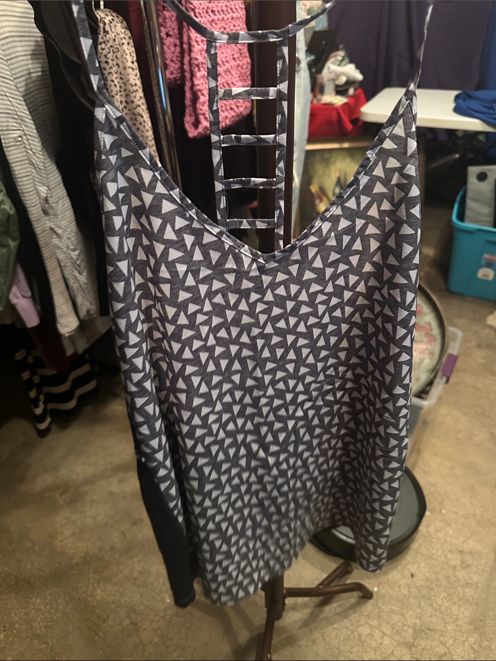 lululemon athletica Gray & White Geometric Ladder-Back Tank Top